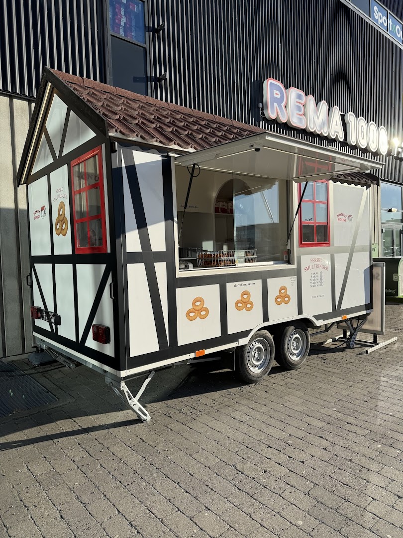 Donut House Lade Arena · Bilder 5